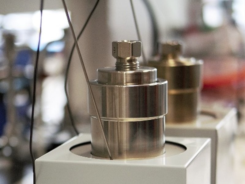 Hydrothermal reactors