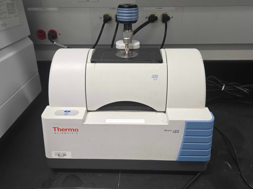 ATR-FTIR spectrometer