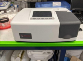 Portable benchtop Raman spectrometer (Cora 5600)